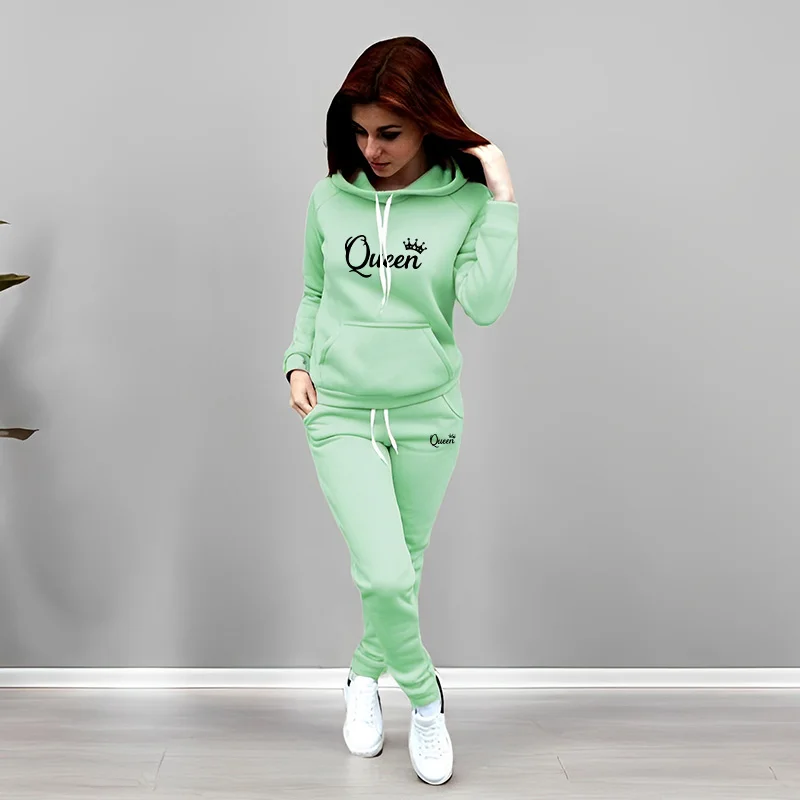 レディーストラックスーツ クイーンレタープリント フード付き - Winter Clothing For のレビューと価格