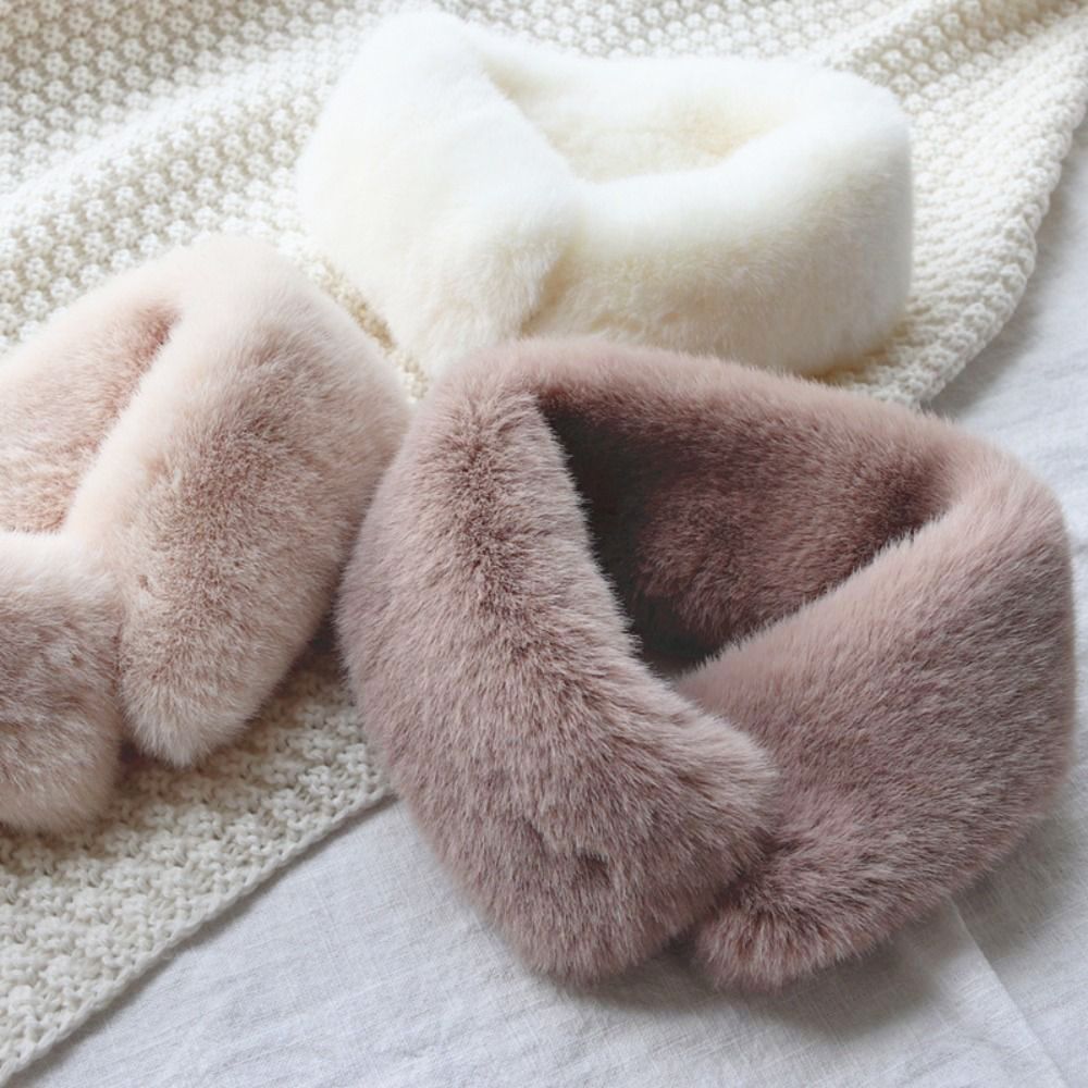 フェイクレザーのファーネックウォーマー,女性用,フェイクファ - Winter Clothing Essentials のレビューと価格