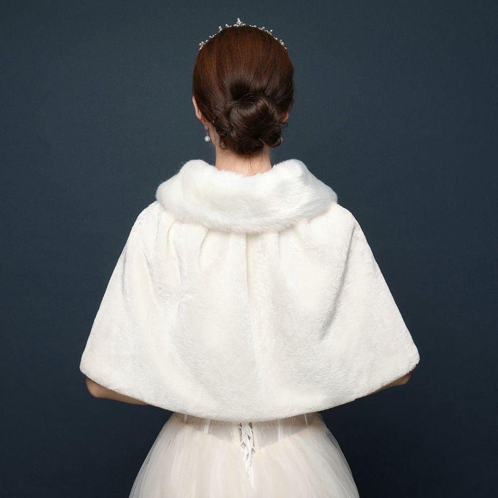 ホワイトレディースウィンターシックンプラッシュラップストール - Winter Clothing Essentials のレビューと価格
