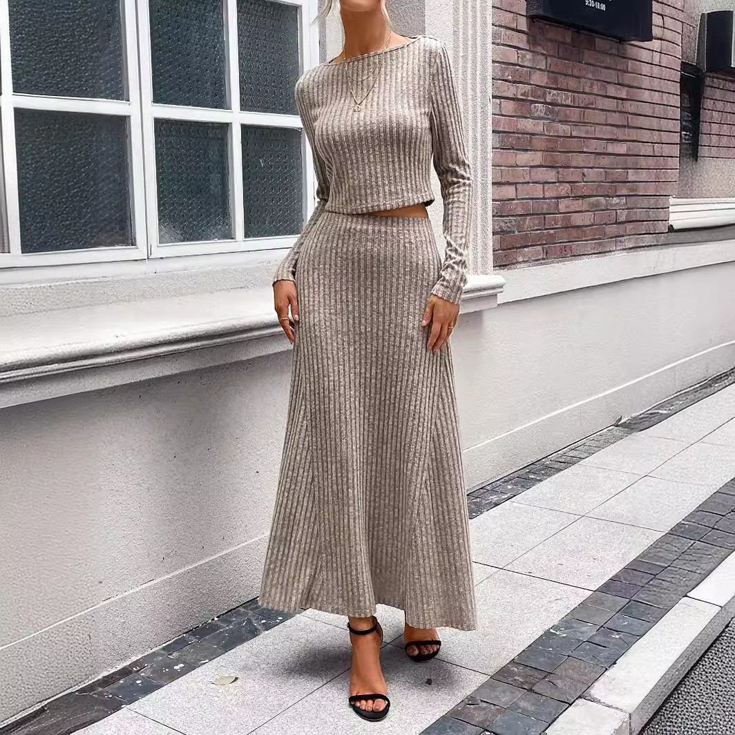 冬のレディース服2点セット スリム長袖ニットトラックスーツ  - Winter Clothing For のレビューと価格
